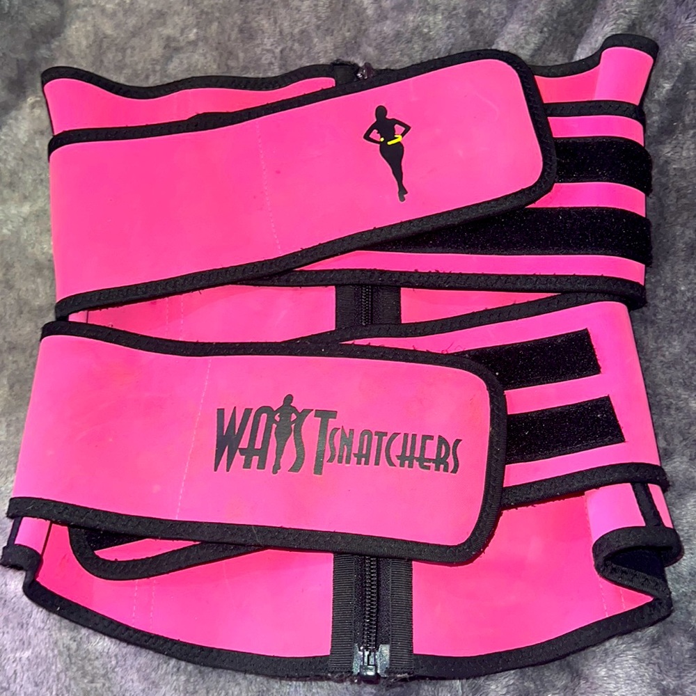 Waist snatchers double waist band with zipper to zip up at stomach area